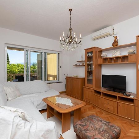 Apartments Ella Supetar Ngoại thất bức ảnh